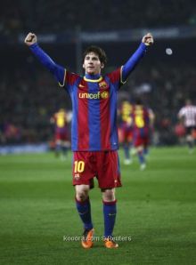 ميسي يعبر عن سعادته الكبيرة بقيادة برشلونة لإحراز لقب "الليجا"!!!
