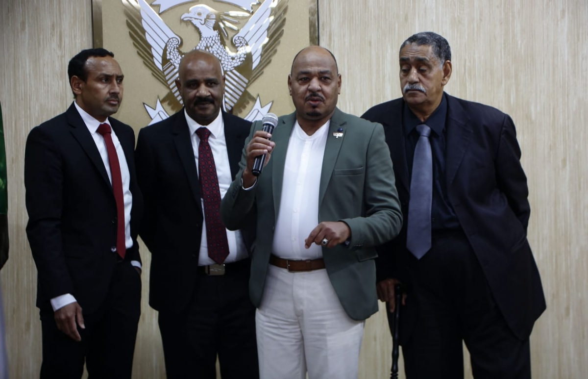 بحضور السفير وبرقو والظاهري سفارة السودان بالامارات تحتفل ببعثة "ًصقور الجديان"