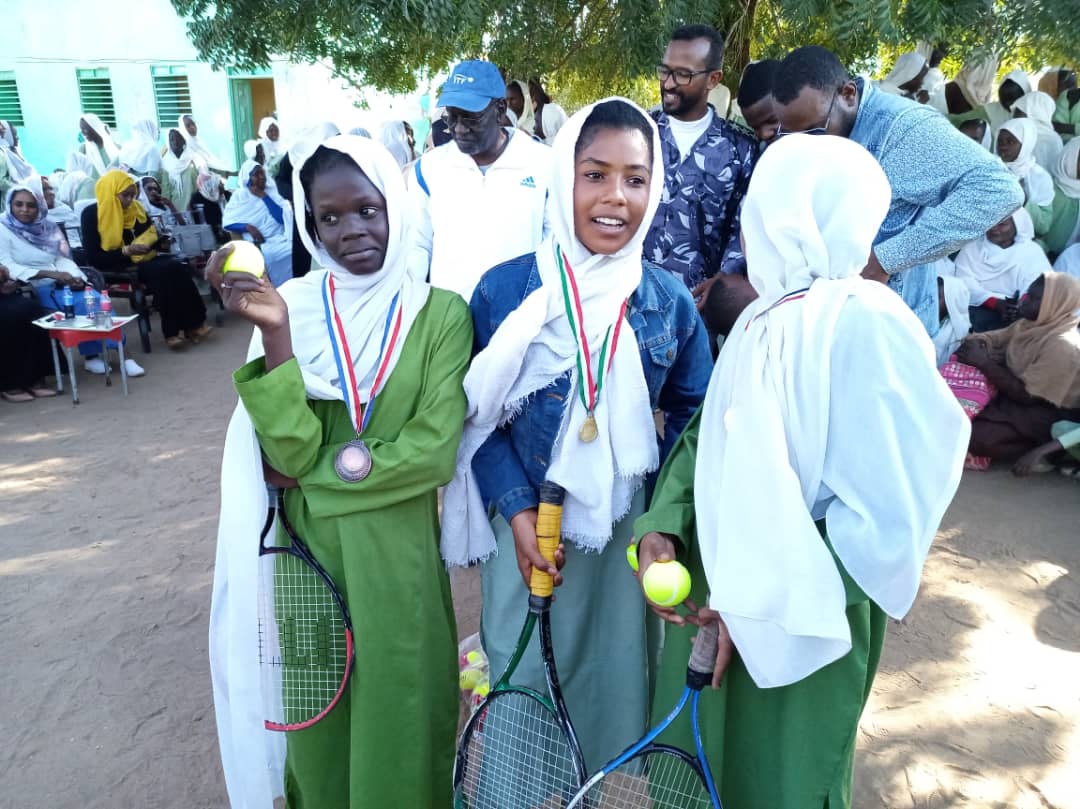 نجاح متوقع لبطولة التنس المدرسي بمدينة سنجه