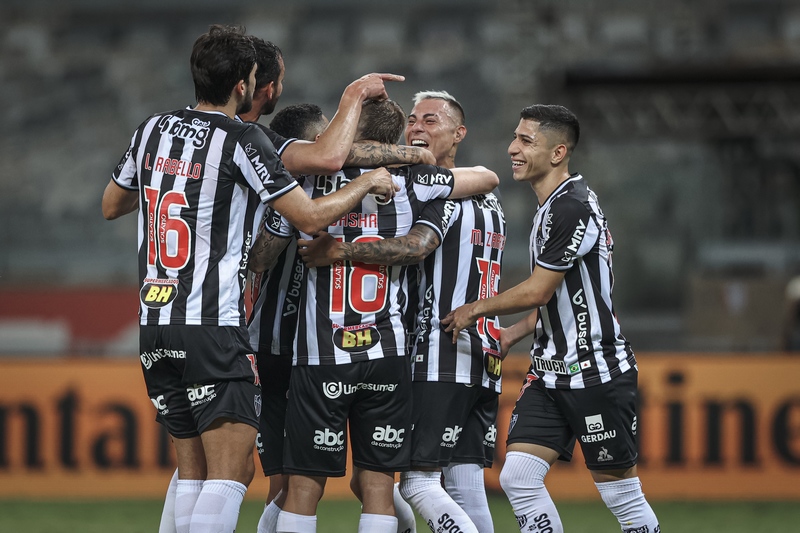 الدوري البرازيلي تلتيكو مينيرو يضرب برازيلينز بثلاثية ساشا