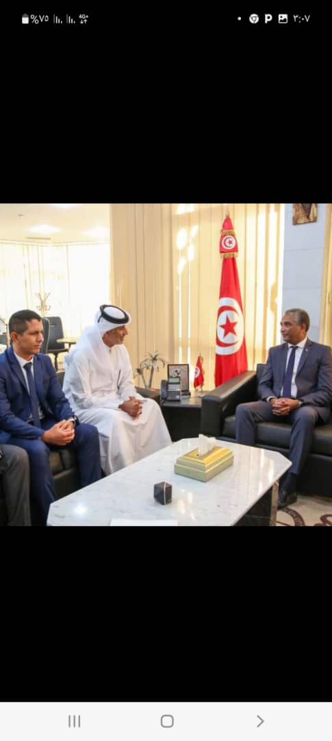 وزير الشباب و الرياضة التونسي يستقبل رئيس الاتحاد العربي لسباقات الهجن