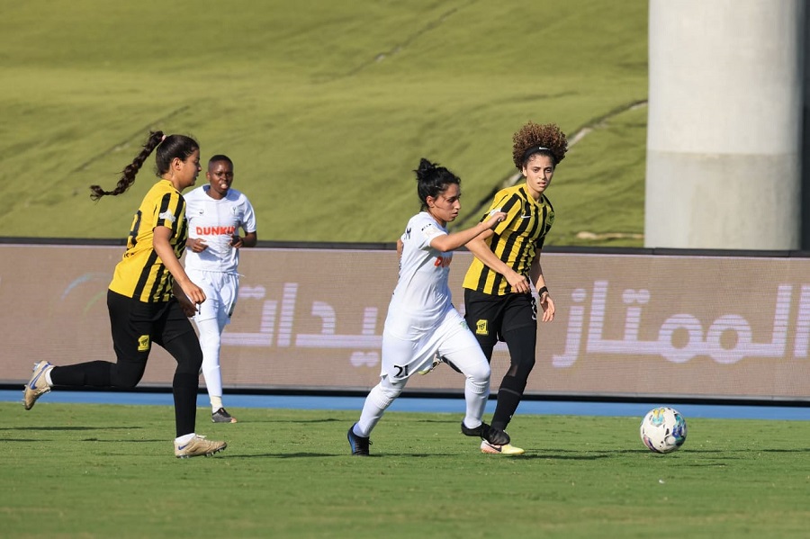 الرياض..عودة الكرة النسائية