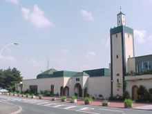 افتتاح مسجدين في فرنسا بمناسبة حلول شهر رمضان!!!