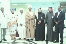 سفير السودان بالسعودية يزور المرضى السودانيين بمجمع الملك سعود الطبي بالرياض 