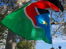 جنوب السودان تحتل هجليج النفطية !!!