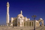 جدل في البحرين حول تعيين مؤذنات في المساجد