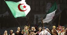 احتجاج جزائرى بسبب سخرية "التليجراف" من نشيد "قسماً"!!!