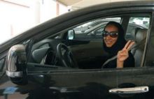الرياض ..الداخلية السعودية: ليس مسموحا للنساء بقيادة السيارات في المملكة