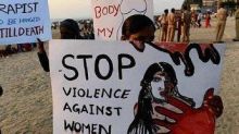 سياسية هندية: سلوك المرأة دافع لاغتصابها