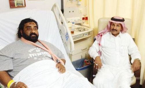 حادث مروري يدخل بطل الراليات السعودي المستشفى