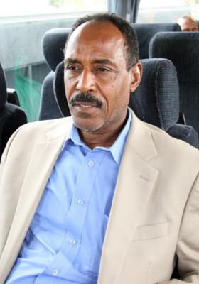 "الفاتح النقر" يتحسر على واقع الكرة السودانية المأساوي ويناشد الرئيس بالتدخل 
