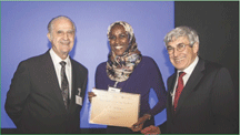 الدكتورة السودانية نازك تتفوق على اطباء عالميين