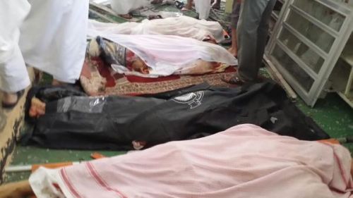 السعودية ..تفجير انتحاري في مسجد ببلدة القديح بالقطيف.. وسقوط عدد من القتلى والجرحى