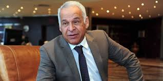 رئيس نادي سموحة المصري يرشح فريقه و الهلال لنصف نهائي الابطال