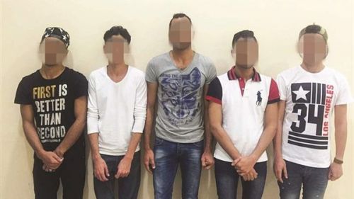 الكويت : 5 مصريين شواذ نشروا الأيدز وسط ألف مواطن
