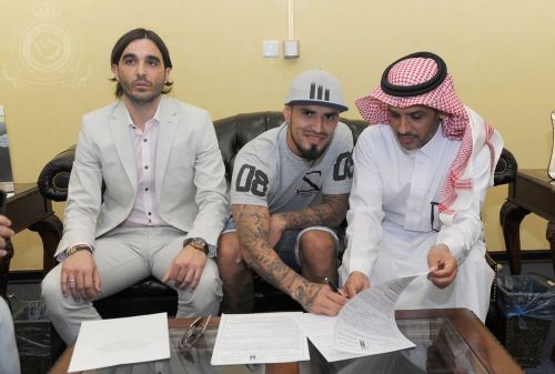 النصر السعودي يكسب توقيع ايالا رسميا