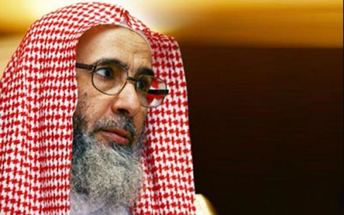 داعية سعودي:خروج العامل علي كفيله محرم ..ليس منا من يحرض عبداً علي سيده!
