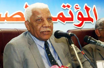 وزير الإعلام :وزراء السودان الأكثر بؤساً في المنطقة العربية