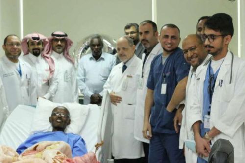 السعودية ..وفاة الطبيب السوداني الذي انتصر علي السرطان بنيل الزمالة