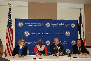 تفاصيل جديدة حول حظر سفر السودانيين الي أمريكا