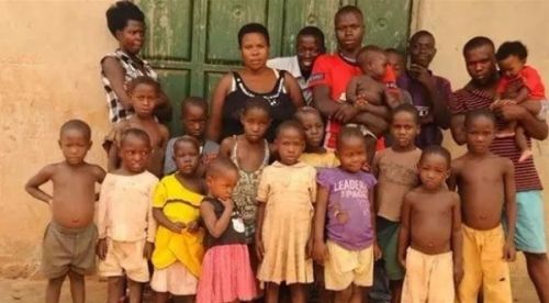 أوغندية في الـ (37) تنجب 38 طفلاً من زوج واحد