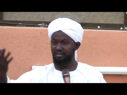 داعية سوداني يتهم مطرباً بالشرك 