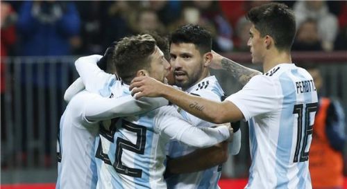 الأرجنتين تضم بيريز لتشكيلة كأس العالم بدلا من لانتسيني 