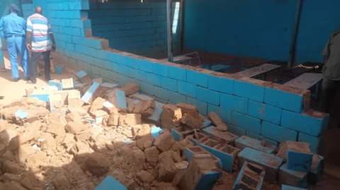 وفاة ثلاث طالبات أساس بأم درمان بعد انهيار حائط