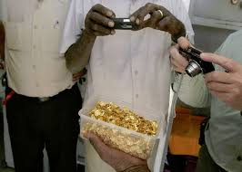 خبير :عائد الذهب في العام الماضي 4 مليارات ،دخل الخزينة مليار ونصف فقط