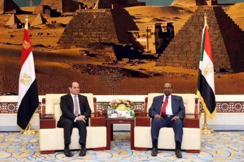 12 وزيراً مصرياً يرافقون السيسي الي الخرطوم