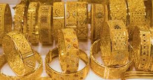 هبوط وارتباك في أسعار الذهب بعد تخفيض سعر الدولار الجمركي