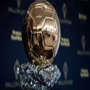 فرانس فوتبول تعلن عن جائزة جديدة في حفل الكرة الذهبية